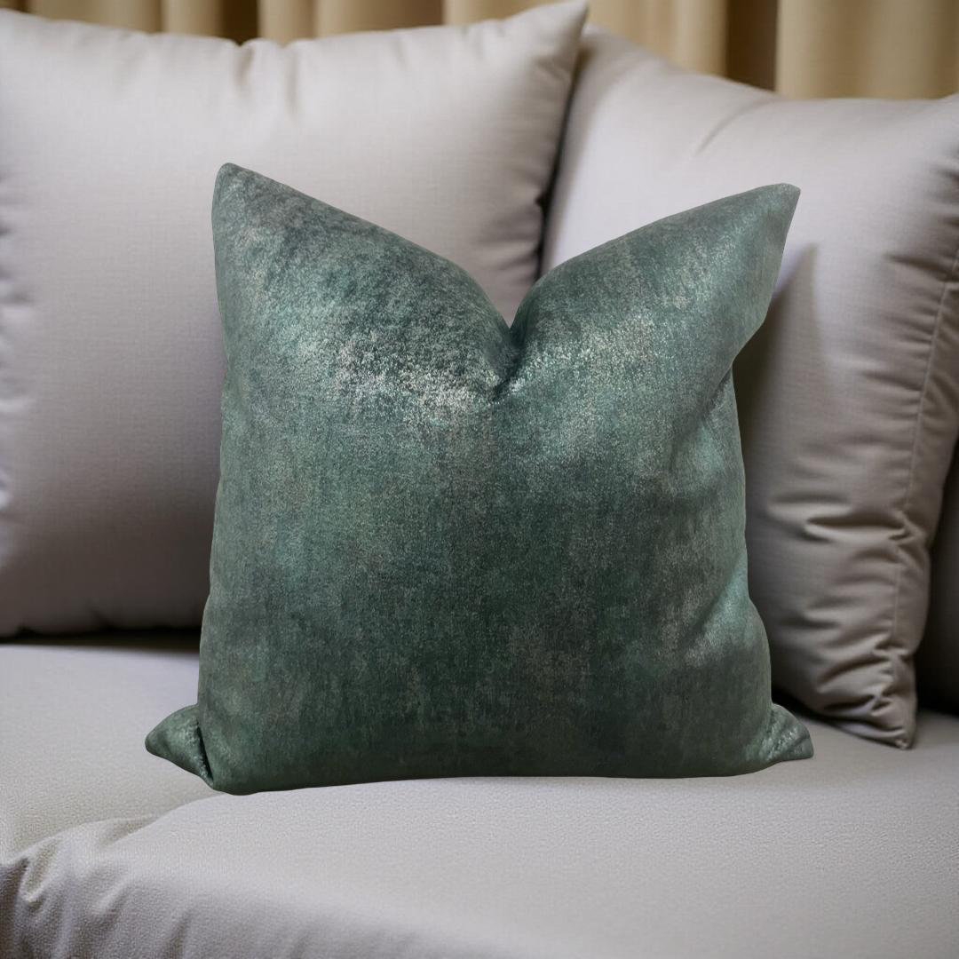 Lavish Forest 18X18" Knife Edge Decorative Throw Pillow