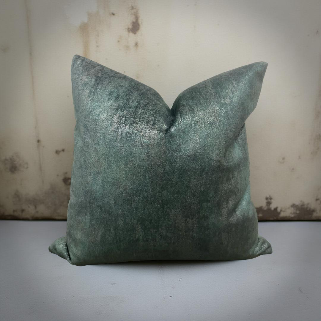 Lavish Forest 18X18" Knife Edge Decorative Throw Pillow