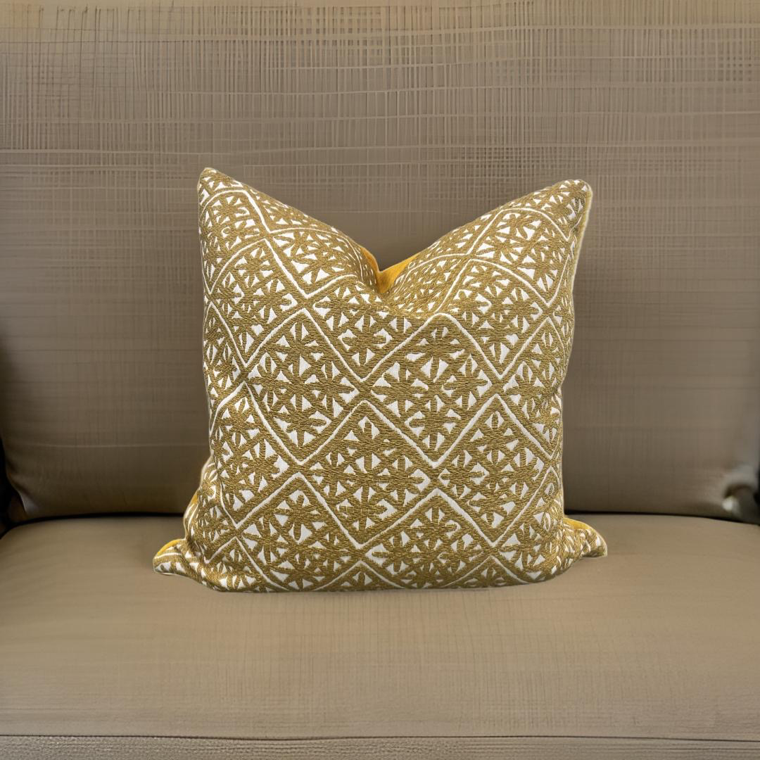 Aster Sun 20X20" Knife Edge Decorative Pillow