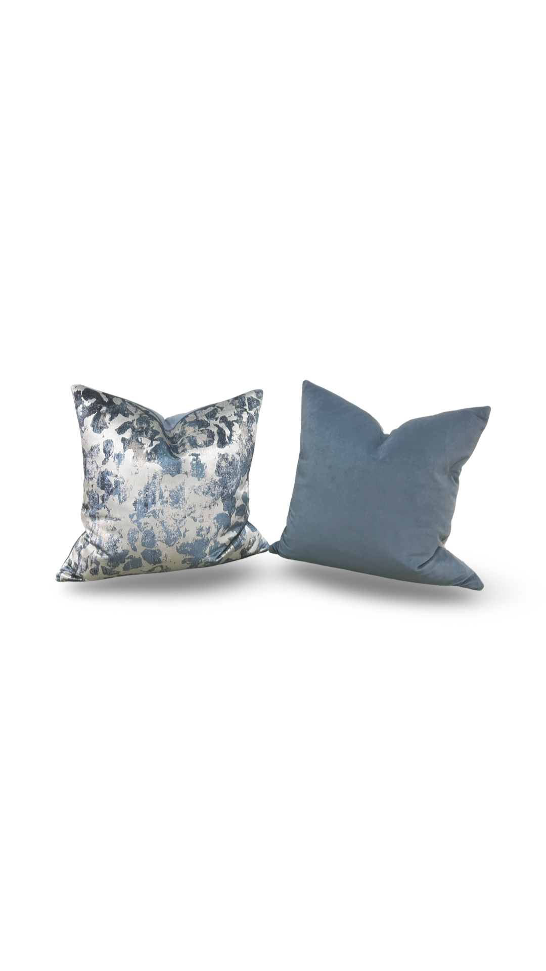 Designer Fabric Vivant Fresco 17x17" Knife Edge Toss Pillow