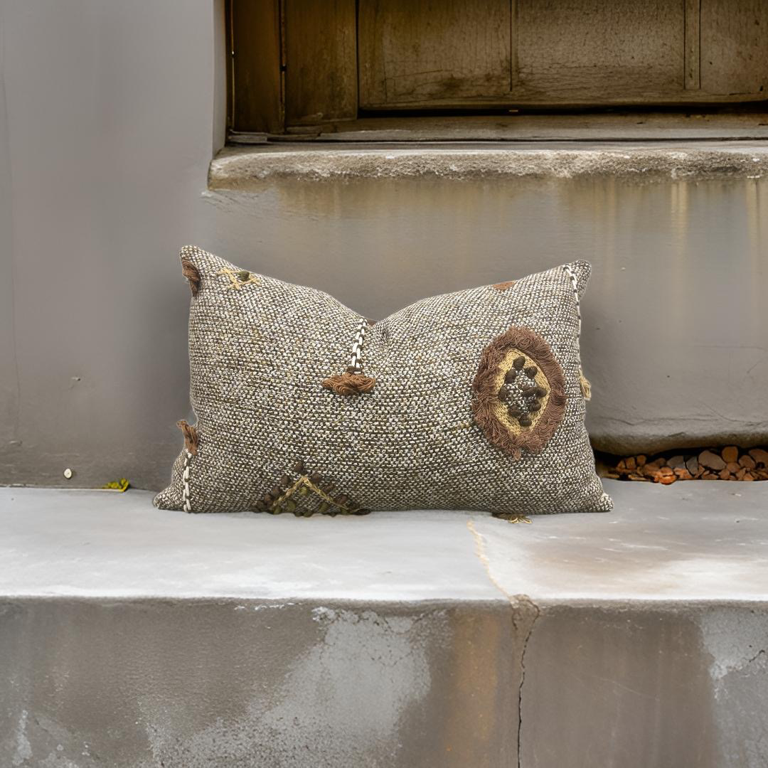 Elitis Loreto 12x18" Knife Edge Decorative Lumbar Pillow