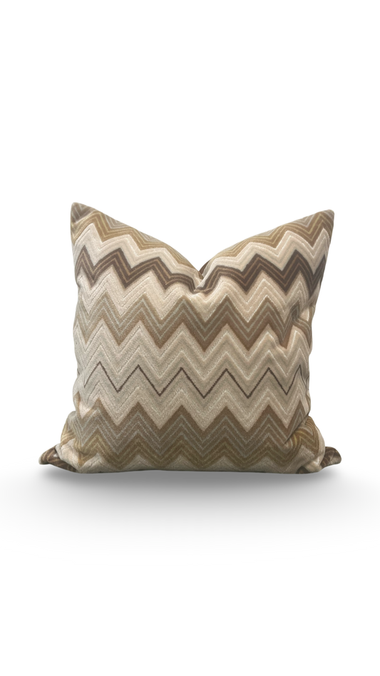 Decorative Pillow Natural 18x18" Knife Edge Zig Zag Design