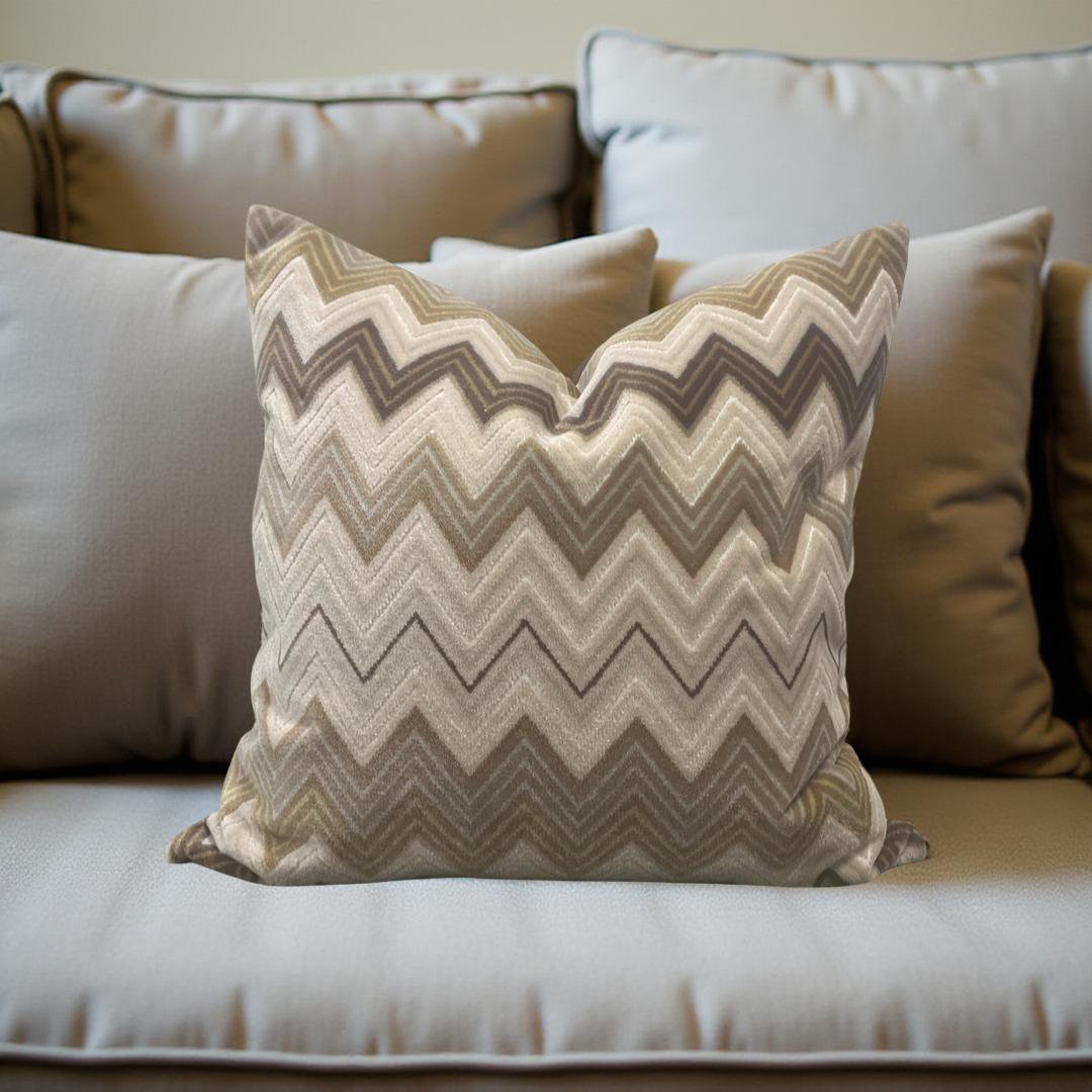 Decorative Pillow Natural 22x22" Knife Edge Zig Zag Design