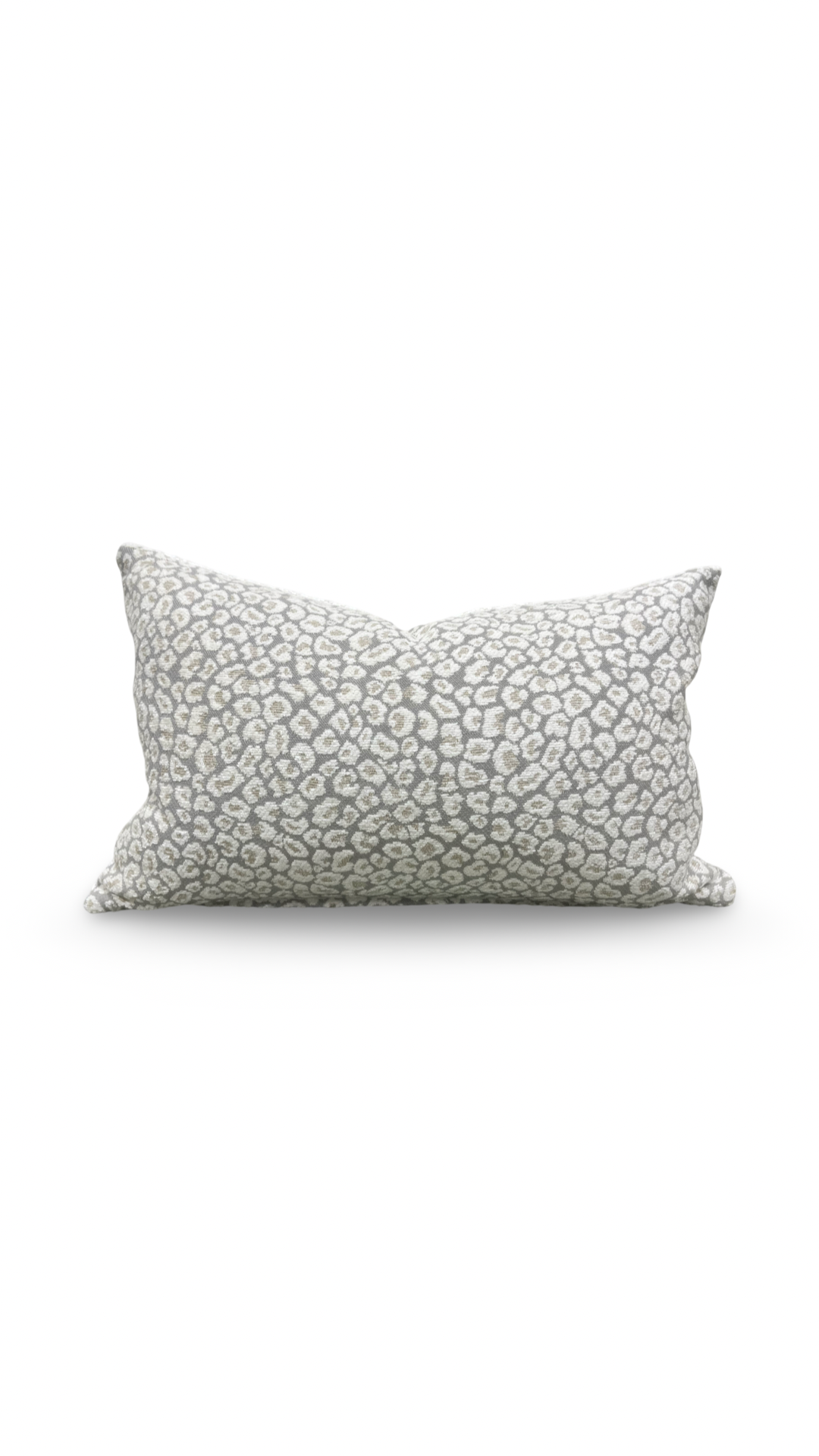 Eli Oyster 12X18" Knife Edge Decorative Lumbar Pillow