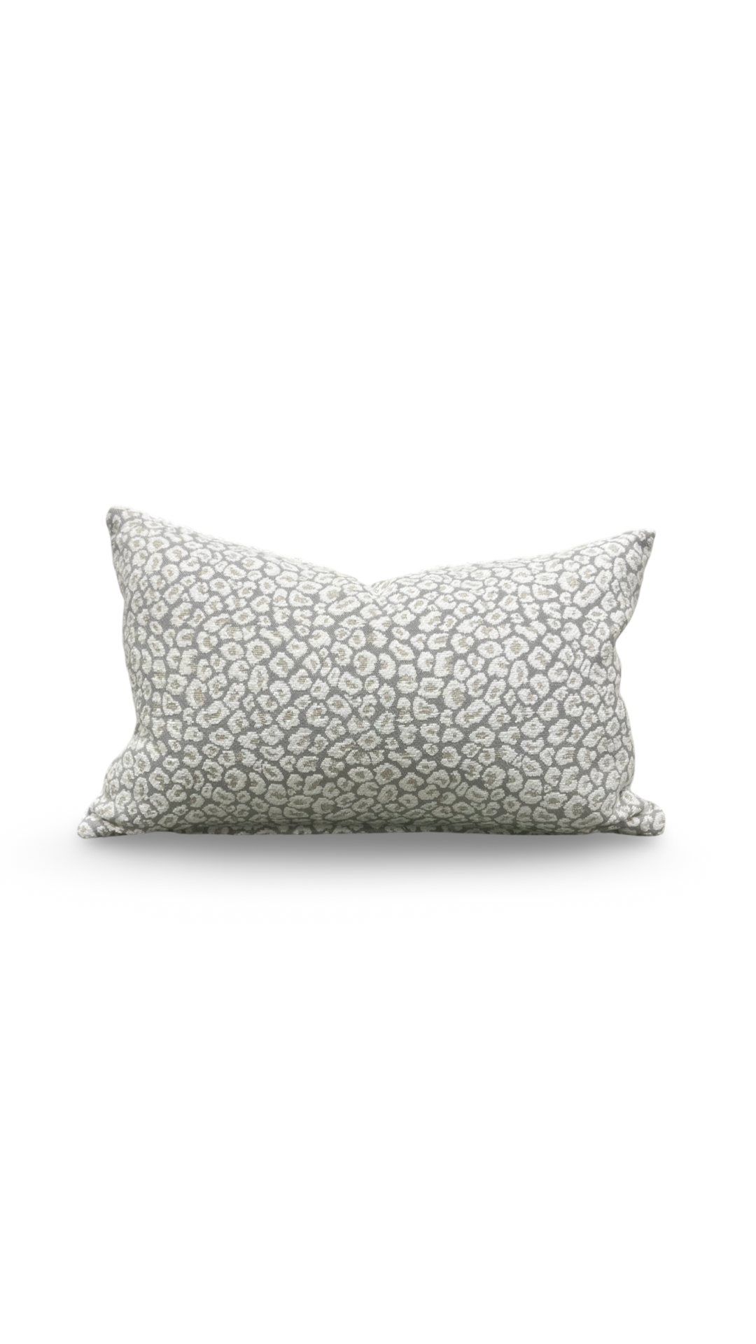Eli Oyster 12X18" Knife Edge Decorative Lumbar Pillow