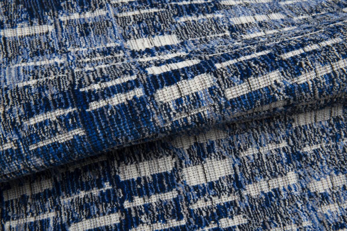 Switchback Royal 22x22" Decorative Pillow