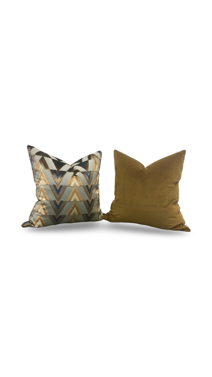 Icon Luxor 22X22" Knife Edge Decorative Pillow