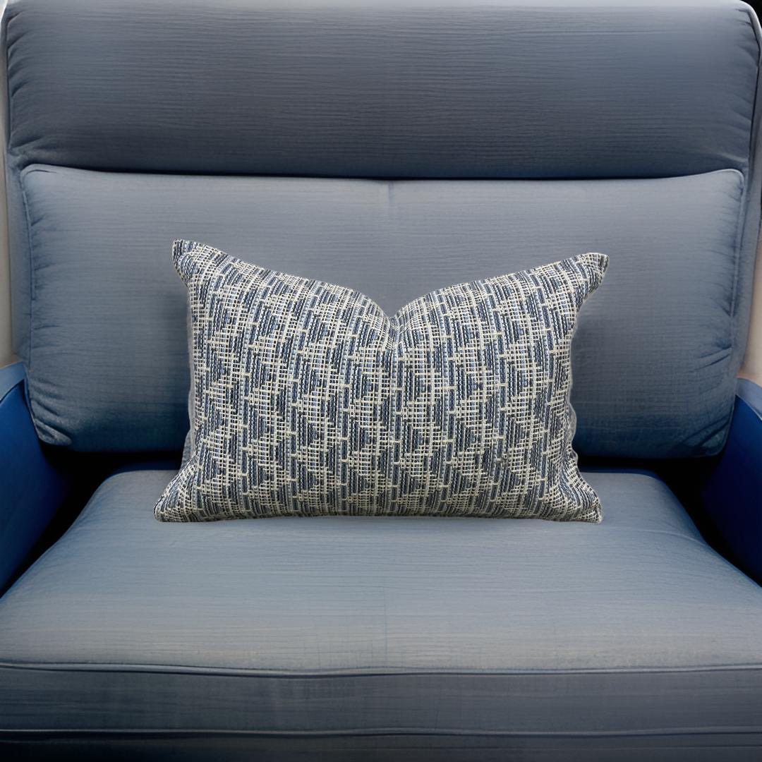 Blue & Cream Zig Zag 12X18" Knife Edge Decorative Lumbar Pillow