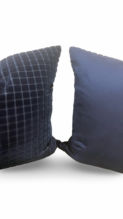 Smalti Blue Grotto 22x22" Knife Edge Decorative Throw Pillow