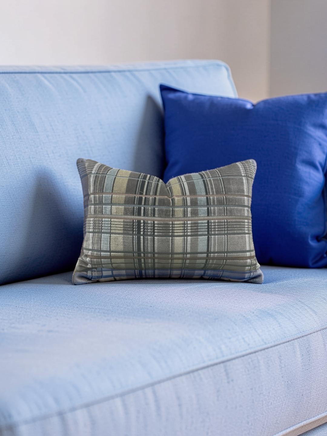 Brentano Lumbar Pillow Longi Blue Eyed Bengal 12x18" Knife Edge Cover