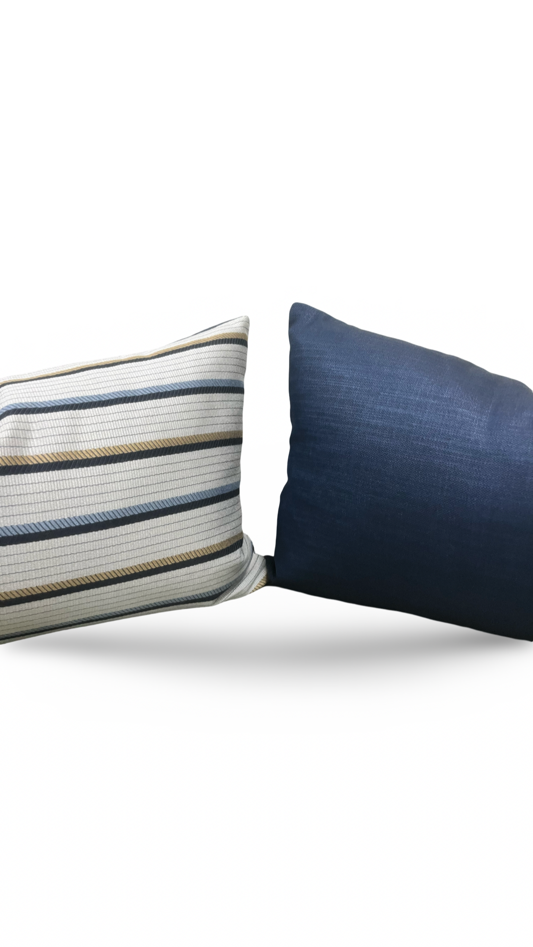 Designer Fabric Lliad Chariot 12x18" Knife Edge Lumbar Pillow