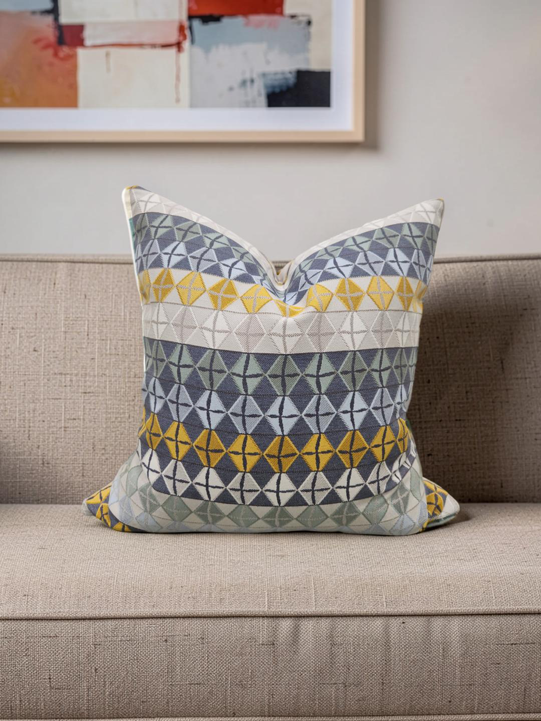 Decorative Pillow Mahi Mahi 20x20" Knife Edge Cover