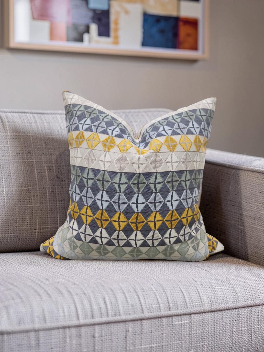 Decorative Pillow Mahi Mahi 20x20" Knife Edge Cover