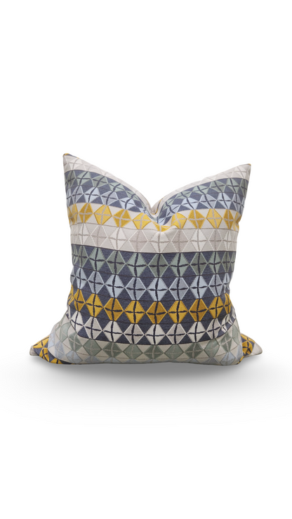 Decorative Pillow Mahi Mahi 20x20" Knife Edge Cover