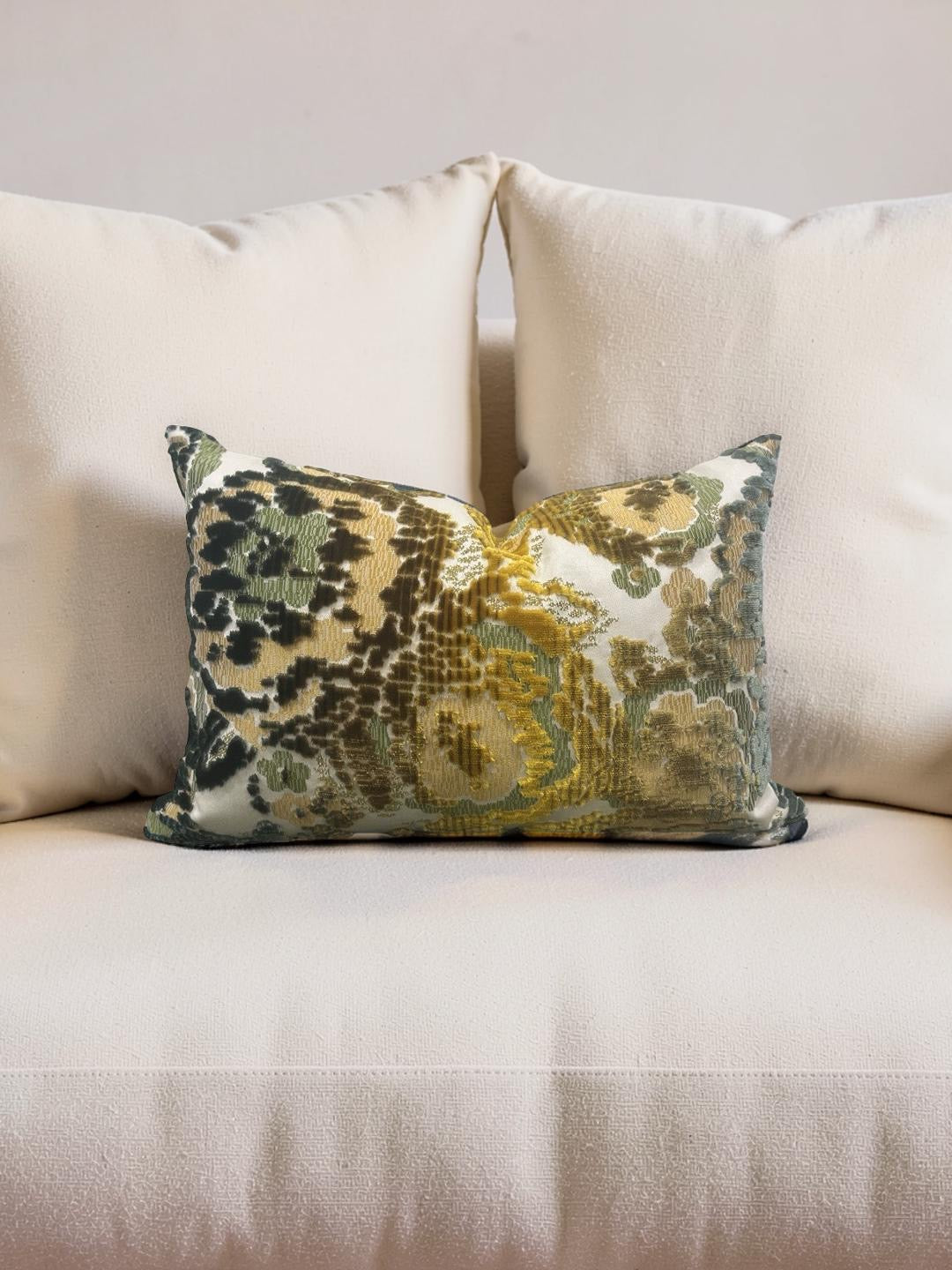 Brochier Lumbar Pillow Mimetic Flower Verde - 12x18" Knife Edge Cover