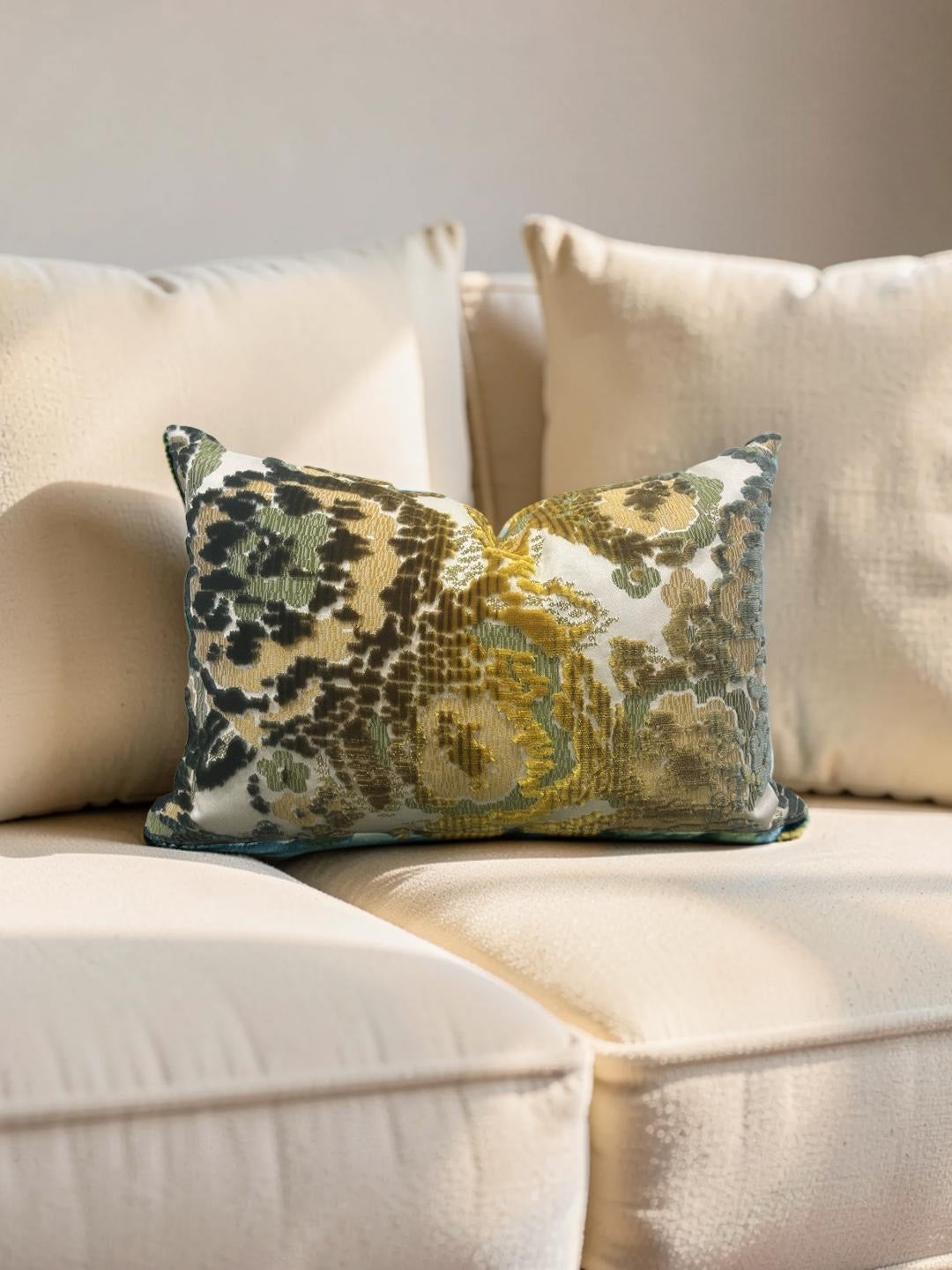 Brochier Lumbar Pillow Mimetic Flower Verde - 12x18" Knife Edge Cover