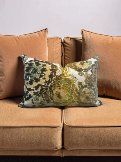 Brochier Lumbar Pillow Mimetic Flower Verde - 12x18" Knife Edge Cover