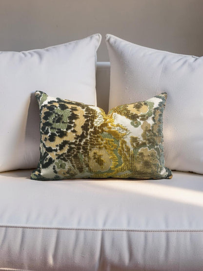 Brochier Lumbar Pillow Mimetic Flower Verde - 12x18" Knife Edge Cover