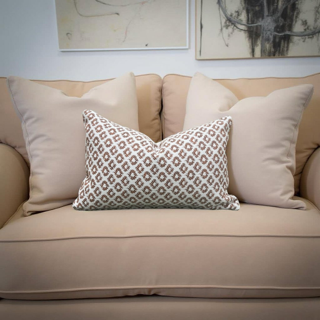 Luxury Pillow Yak Naranja 12x18" Knife Edge Decorative Lumbar Pillow