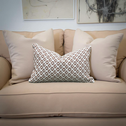Luxury Pillow Yak Naranja 12x18" Knife Edge Decorative Lumbar Pillow