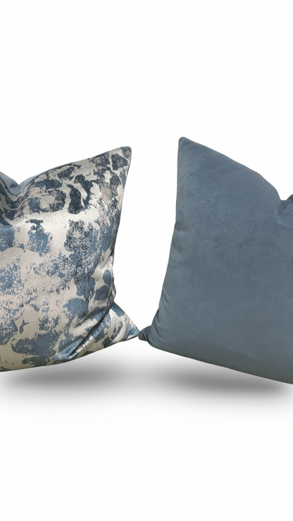 Designer Fabric Vivant Fresco 17x17" Knife Edge Toss Pillow
