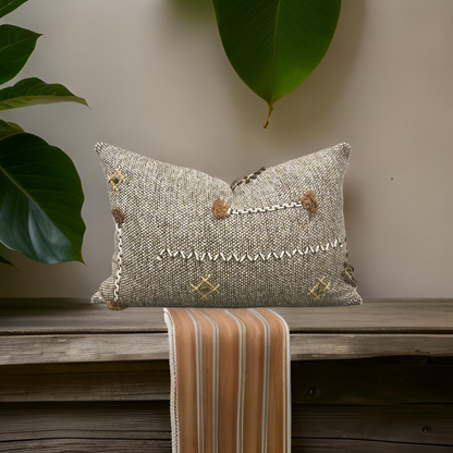 Elitis Loreto 12x18" Knife Edge Decorative Lumbar Pillow