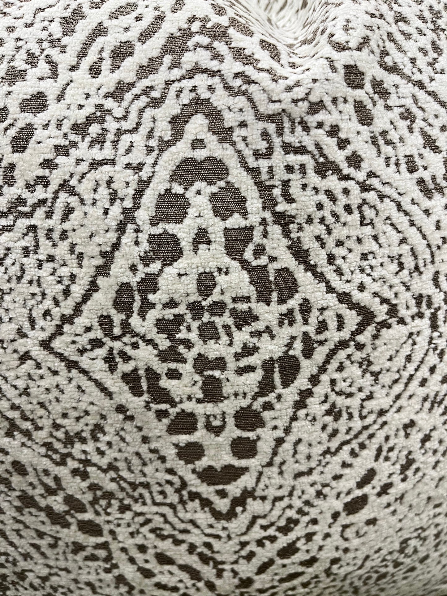 Cameo-Pearl 20x20" Knife Edge Decorative Pillow