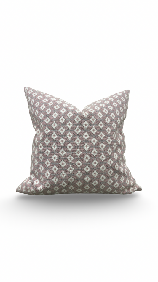 Gaston Y Daniela Decorative Pillow Ricardo Rosa 22x22" Knife Edge Cover