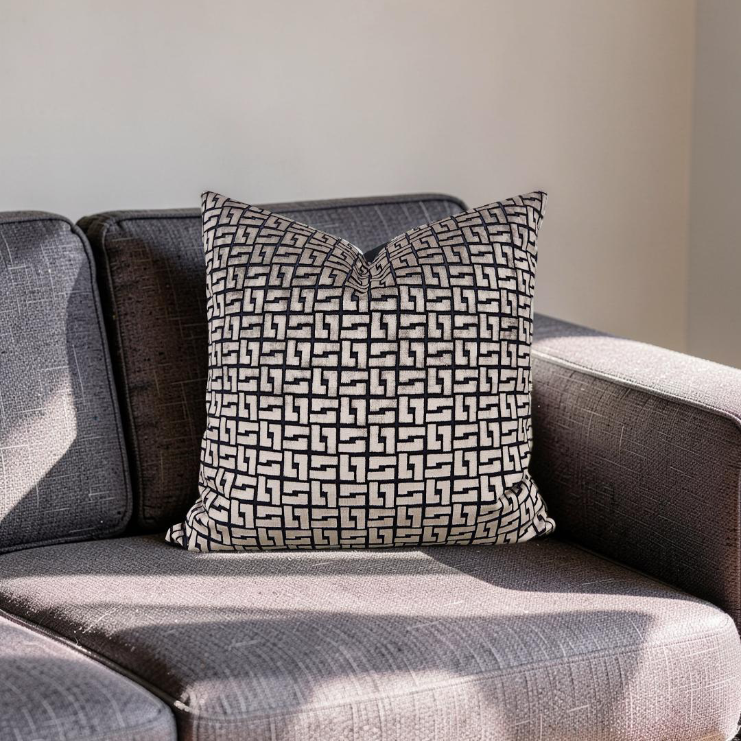Holly Hunt Decorative Pillow Interlock Bronze Night 20x20" Knife Edge Cover