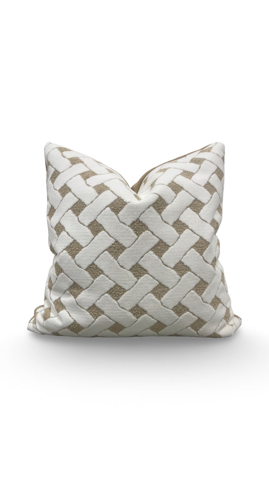 Romo Fabric Decorative Pillow Vacation Outdoor Coir 22x22" Knife Edge Cover