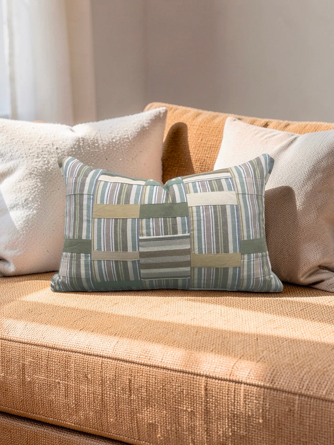 Jane Clayton Fabric Decorative Lumbar Pillow Ewe Cloth 12x18" Knife Edge Cover