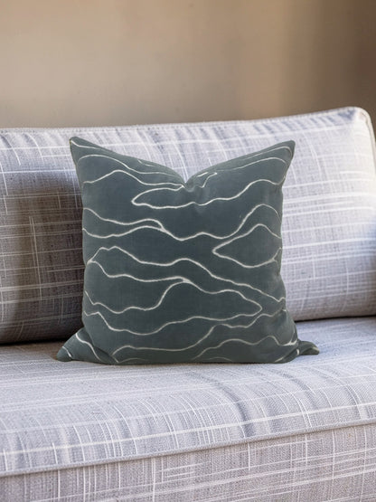 Pollack Fabric Decorative Pillow Honolulu Oasis 20x20" Knife Edge Cover