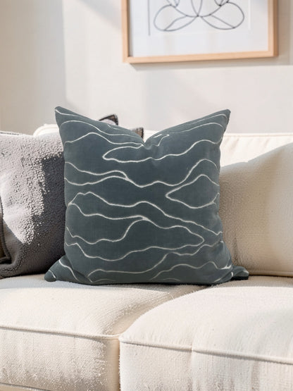 Pollack Fabric Decorative Pillow Honolulu Oasis 20x20" Knife Edge Cover