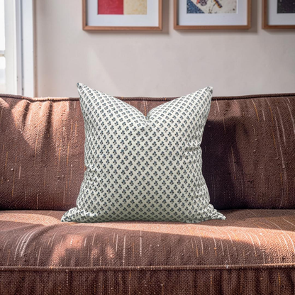 Decorative Pillow Mobby Indigo 22x22" Knife Edge Cover