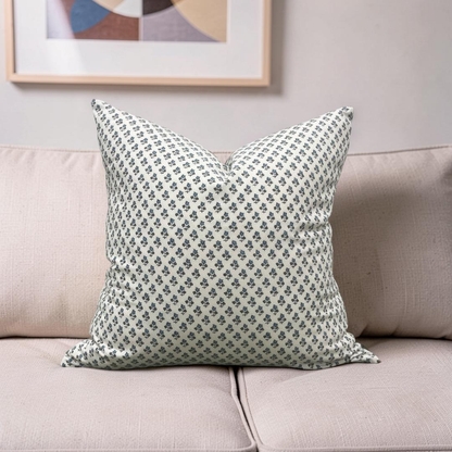 Decorative Pillow Mobby Indigo 22x22" Knife Edge Cover
