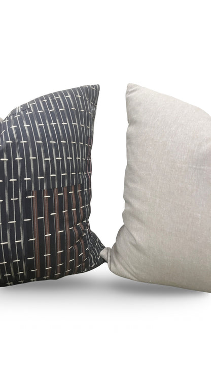 Kettlewell Collection Decorative Pillow Vera Indigo 20x20" Knife Edge Cover