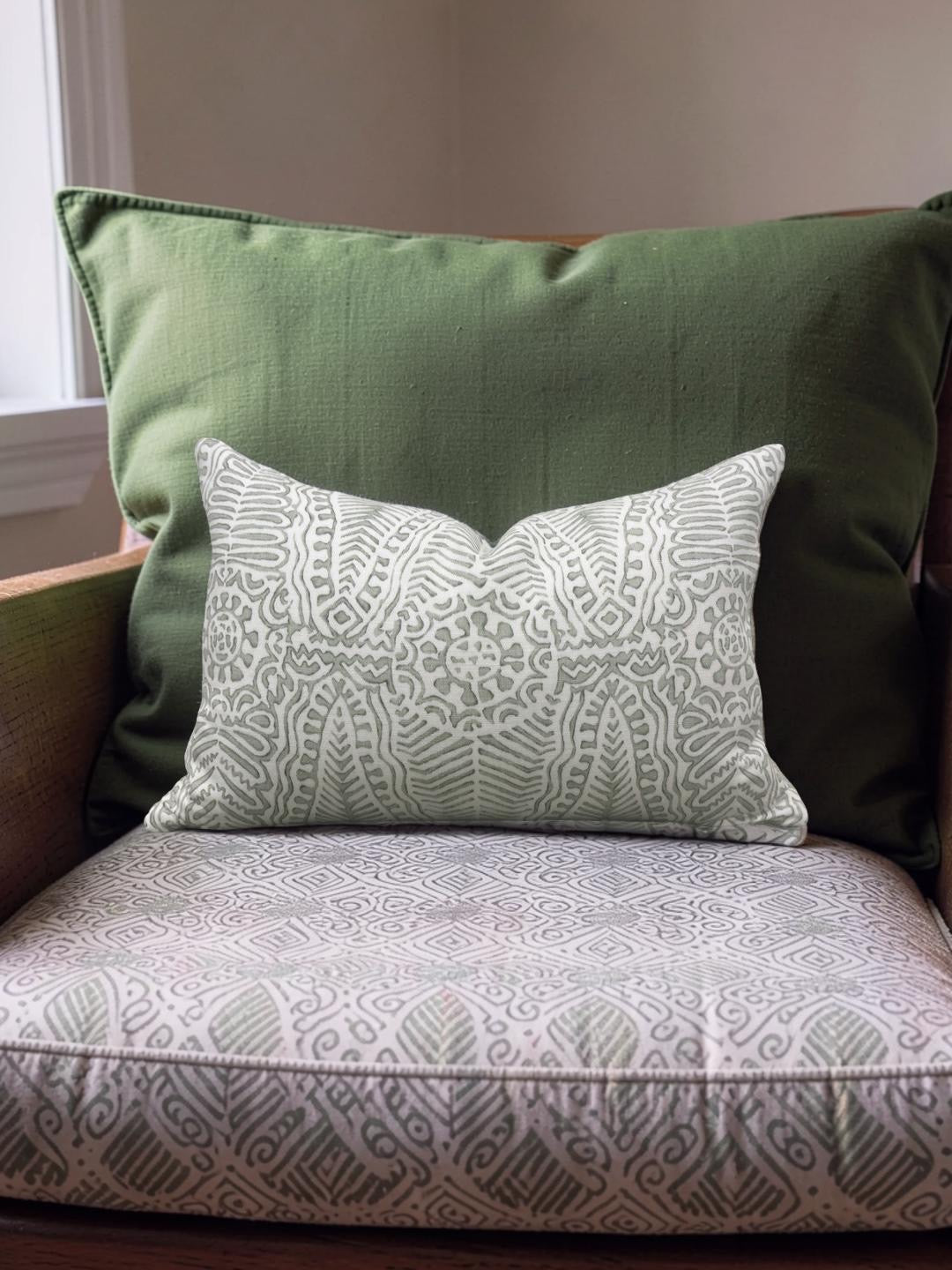 Lee Jofa Lumbar Pillow Avondale Moss 12x18" Knife Edge Cover