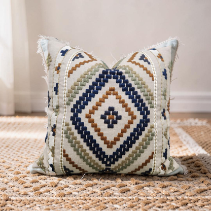GP & J Baker Decorative Pillow Nympheus 18x18" Knife Edge Cover