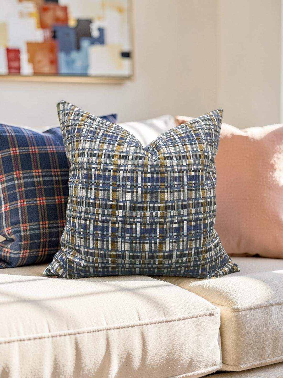 Decorative Pillow Stepped Plaid Well 22x22" Knife Edge Cover