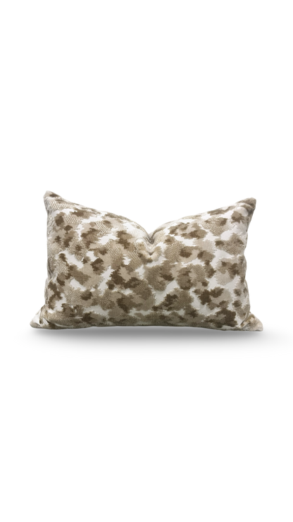 Decorative Lumbar 12x18 Knife Edge Pillow Java Ecru