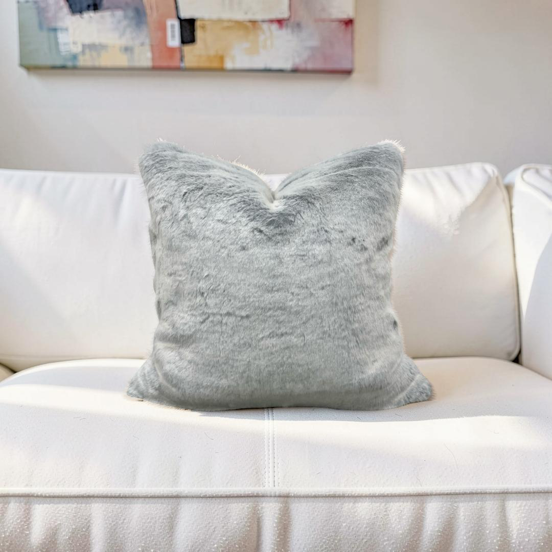Misia Fur Decorative Pillow Montparnos Givre 22x22" Knife Edge Cover