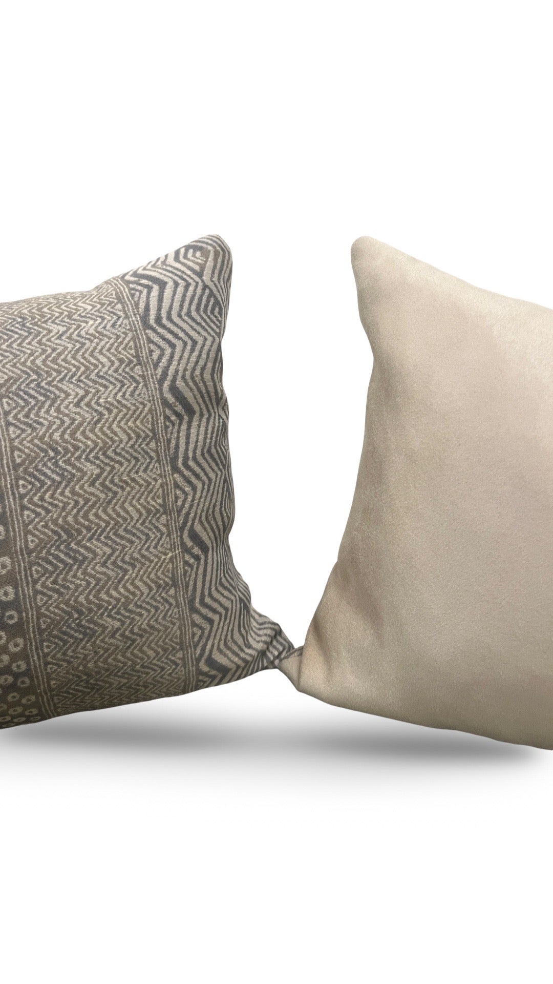 Nina Campbell Lumbar Pillow Fontibre Isabena Chocolate 12x18" Knife Edge Cover