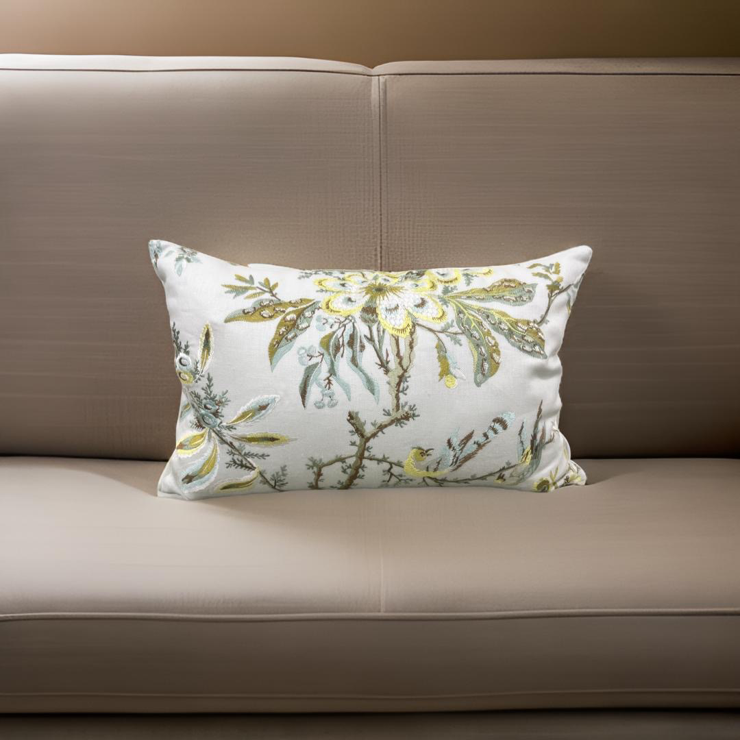 Parvati Menthe 12x18" Knife Edge Decorative Lumbar Pillow
