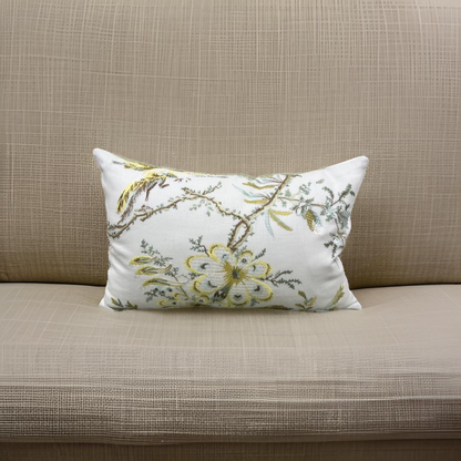 Parvati Menthe 12x18" Knife Edge Decorative Lumbar Pillow