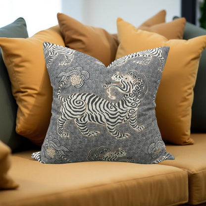 Decorative Pillow Katsumi Onyx 22x22" Knife Edge Cover