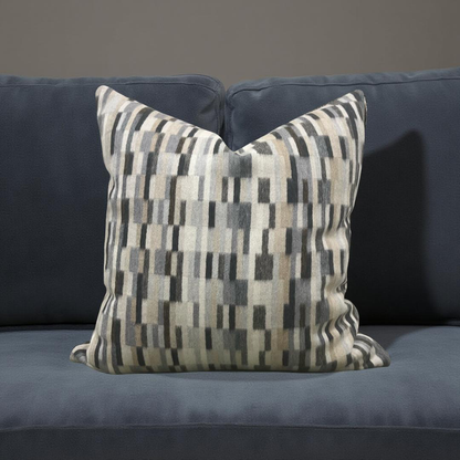 Decorative Pillow Anni Raw Fleece 20x20" Knife Edge Cover