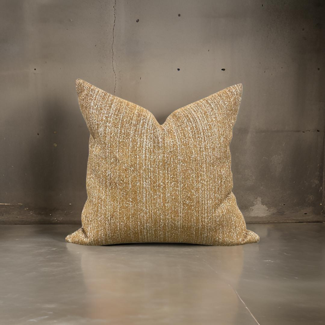 Beachcomber Amber 18X18" Knife Edge Decorative Pillow