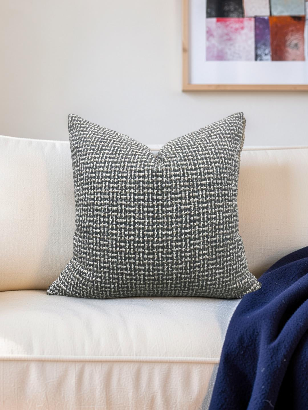 Decorative Pillow Au Courant Champs Elysees - 22x22" Knife Edge Cover