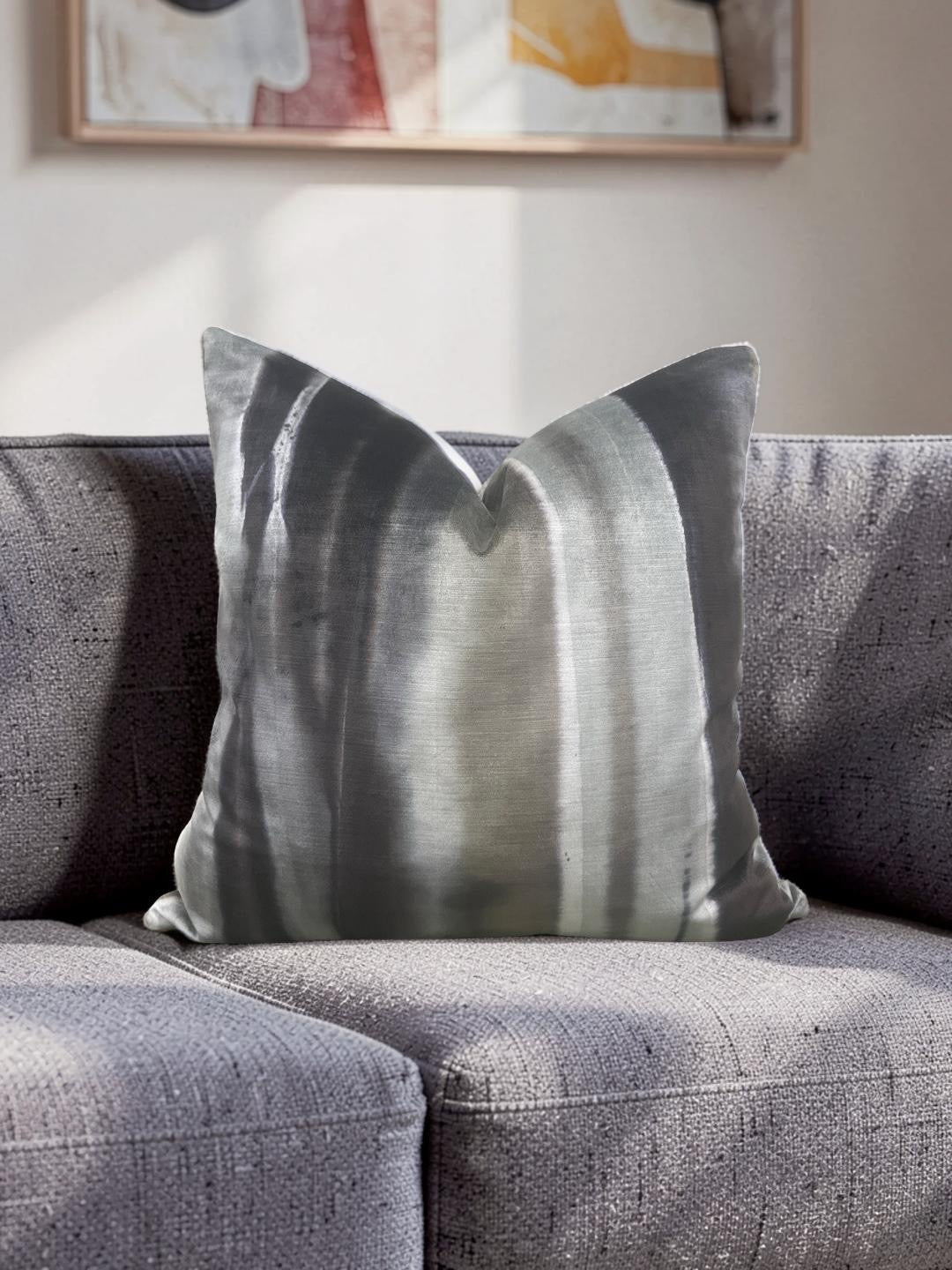Velvet Romo Decorative Pillow Viridis Pumice 20x20" Knife Edge Cover
