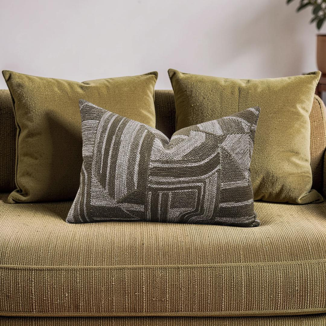 Lumbar Pillow Modulo Wakame 12x18" Knife Edge Cover